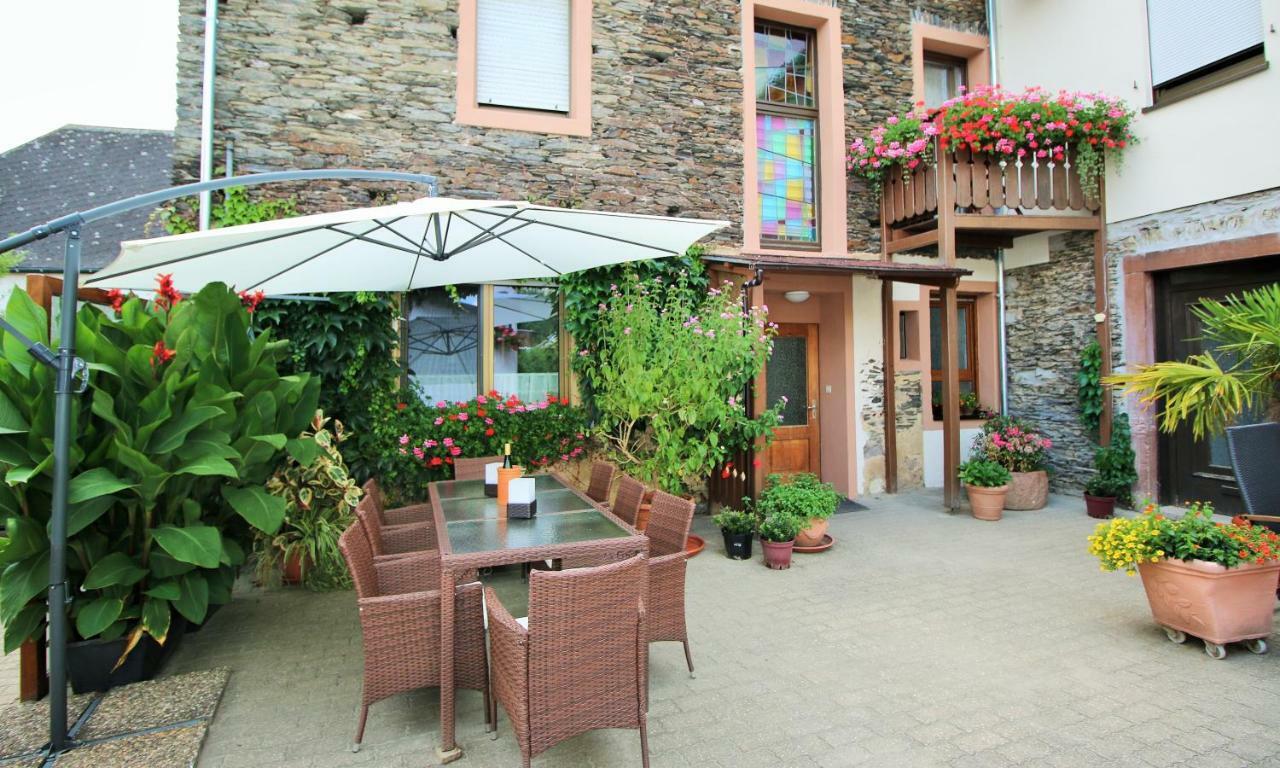 Gaestehaus Kön - Fewo Farfalle Zeltingen-Rachtig Exterior foto